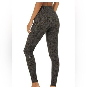 Alo High Waist Vapor Legging